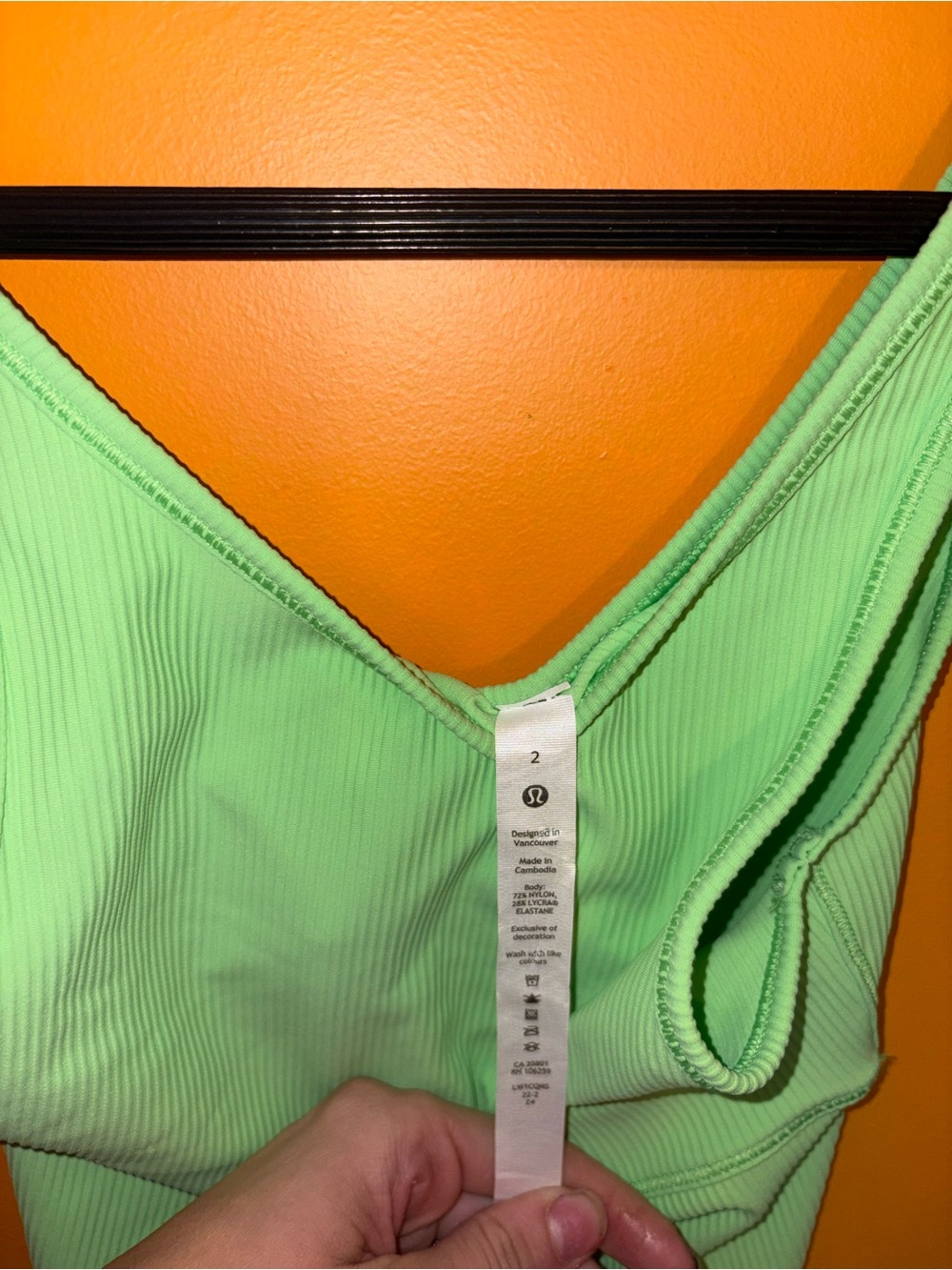 Lululemon Power Pivot Lime Green Ribbed Crop Tank - Picture 4 of 4